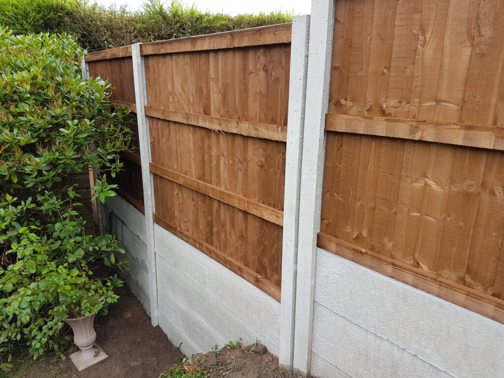 Fencing and construction 4