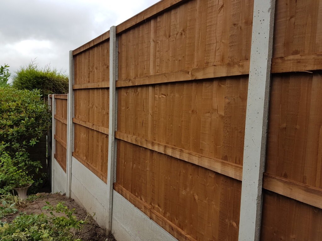 Fencing and construction 5