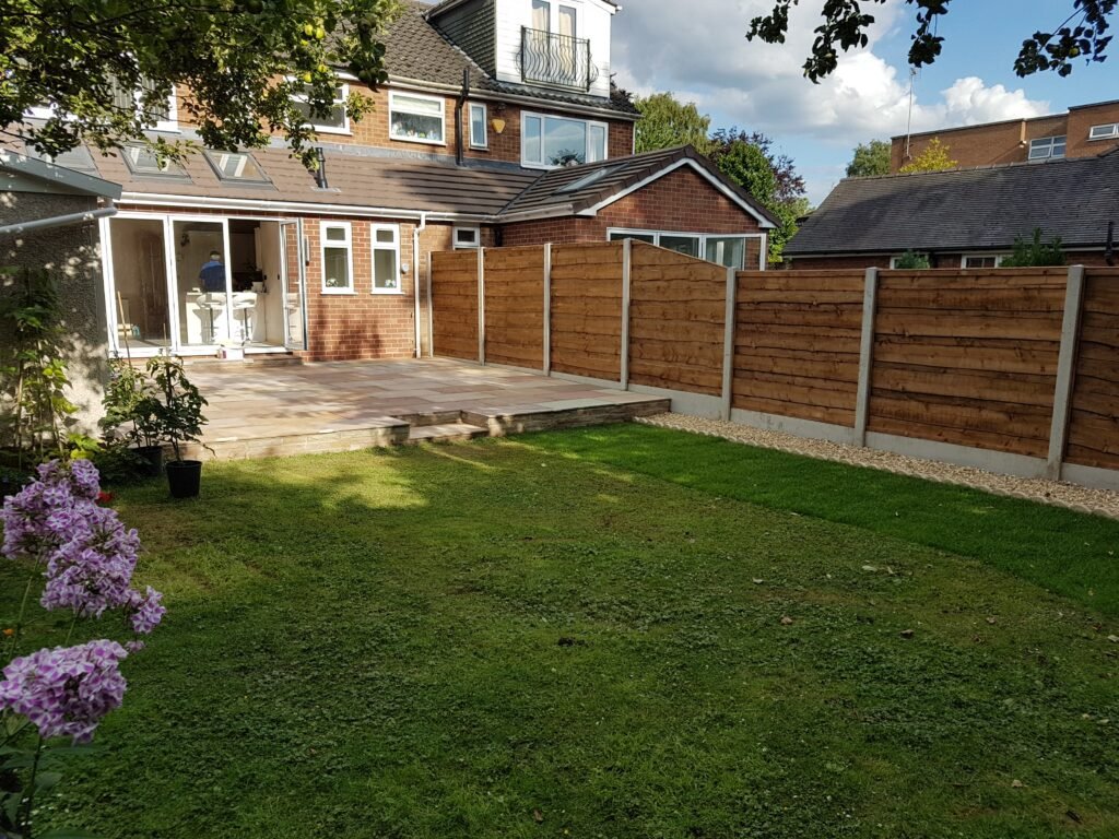 Fencing and patio 3